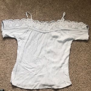 Gypsies and Moondust cold shoulder top, Sz Xs